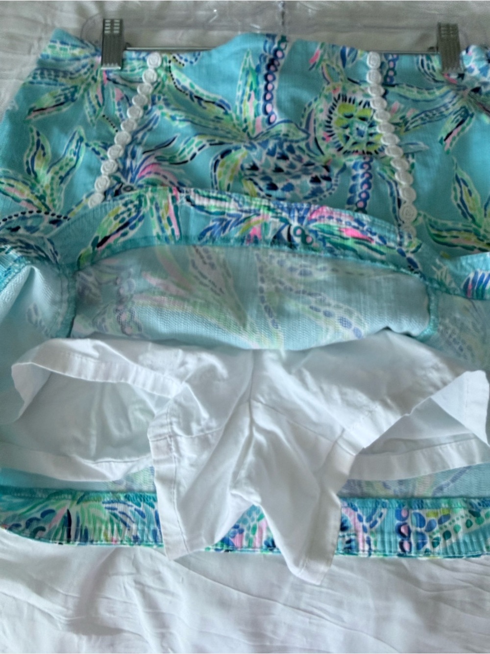 Lilly Pulitzer Patty skort in Bermuda Blue Turtle 4 - Picture 3 of 3